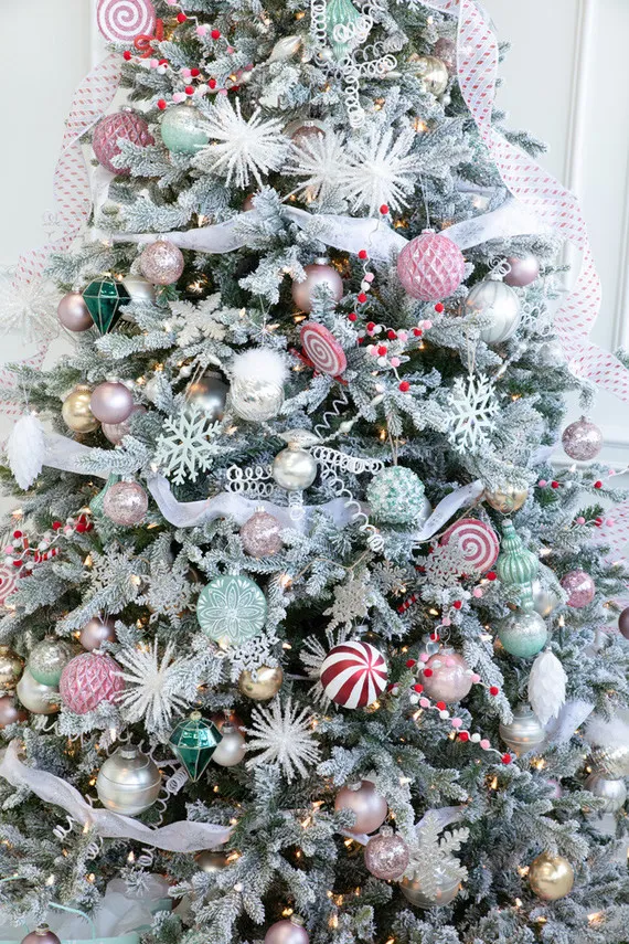 Winter wonderland Christmas party | Pink Christmas party | 100 Layer Cakelet