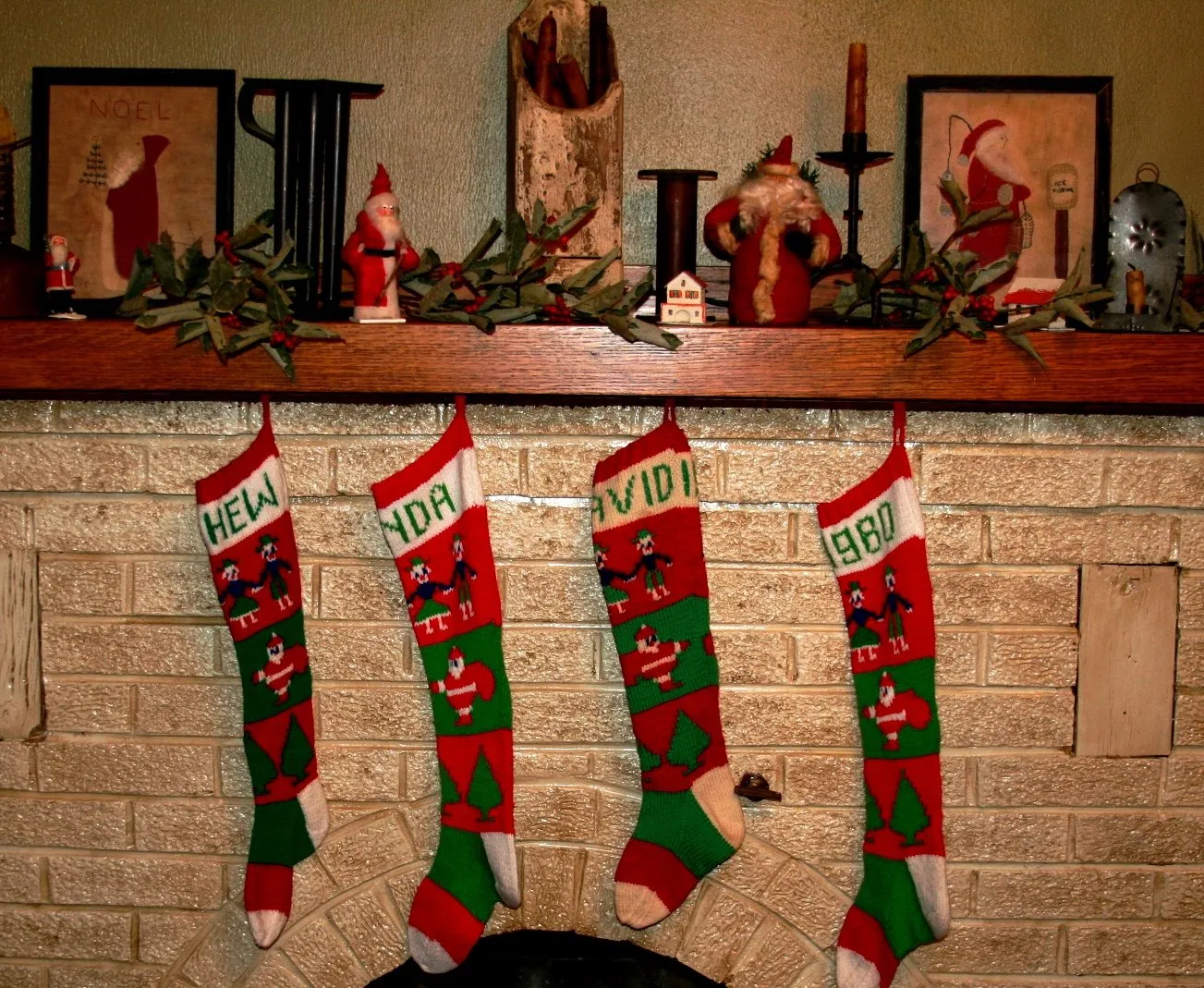 With thy Needle & Thread: The Christmas Stocking
